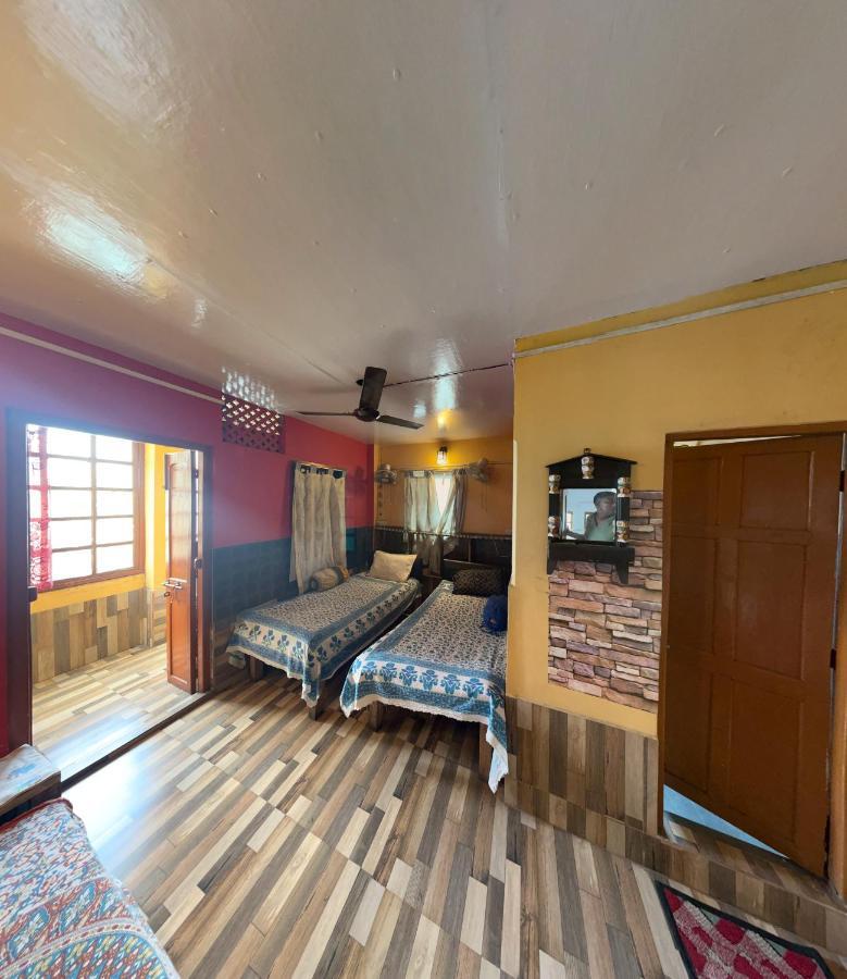 Calcutta Backpackers Homestay -Only For Backpackers & Travellers Exterior foto